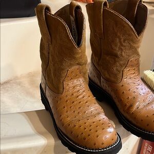 Women’s Ariat Fatbaby caramel Brown Ostrich Cowboy Boots